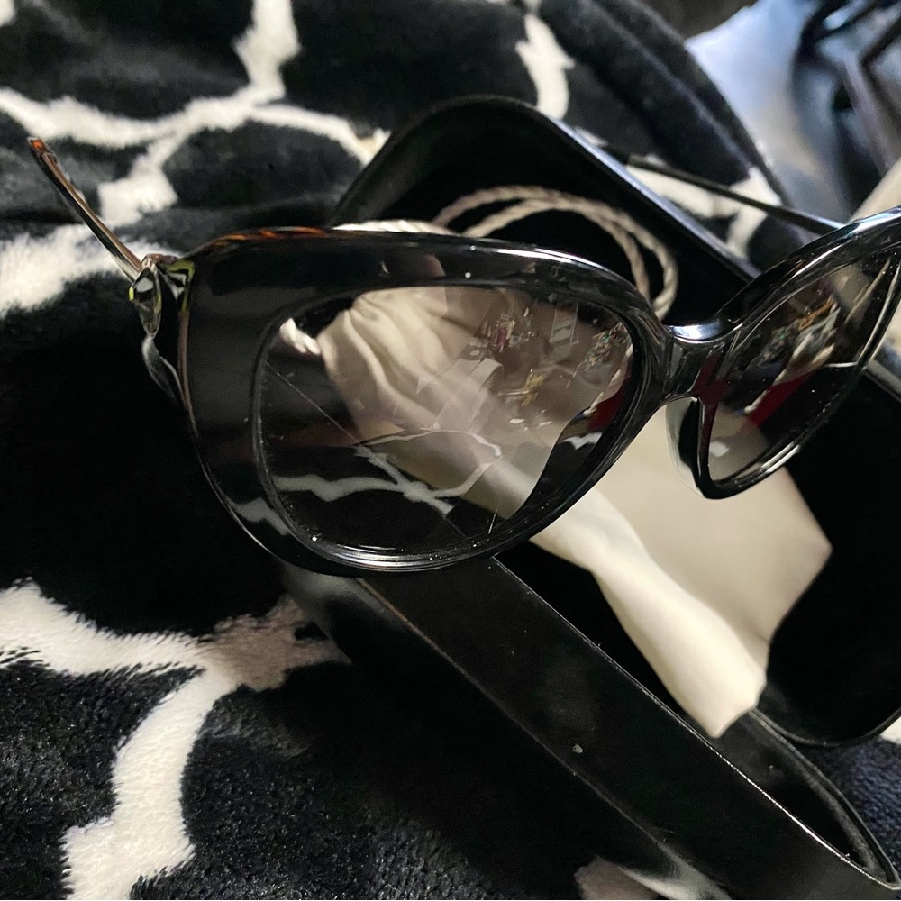 Coach Cat Eye Sunglasses (Like New!)